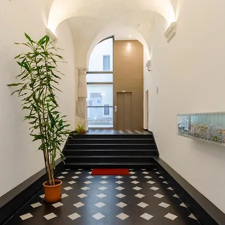 公寓 Joivy Cozy Flat In The Historical Centre Of